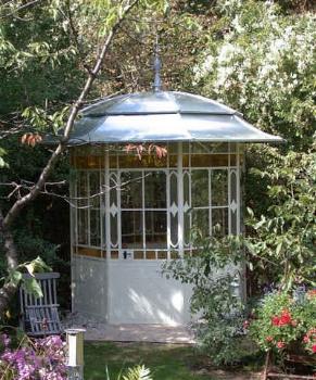 Romantischer Gartenpavillon 1902